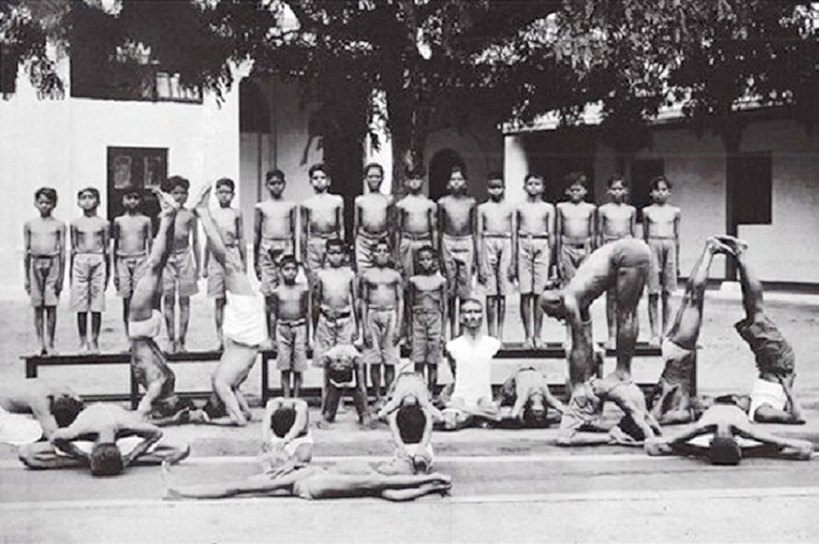 B.K.S. Iyengar & Pattabhi Jois